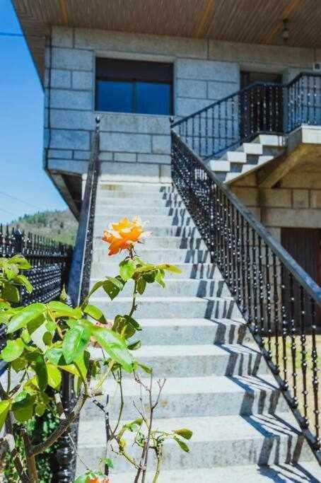 Casa Ourense Guxinde A Pereira Exterior photo